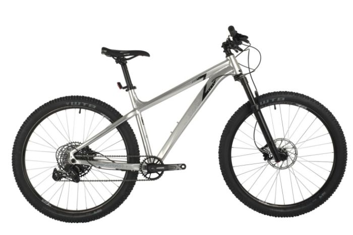 Велосипед STINGER 27" ZETA EVO серебристый, алюминий, размер 18", арт. 27AHD.ZETAEVO.18SL1