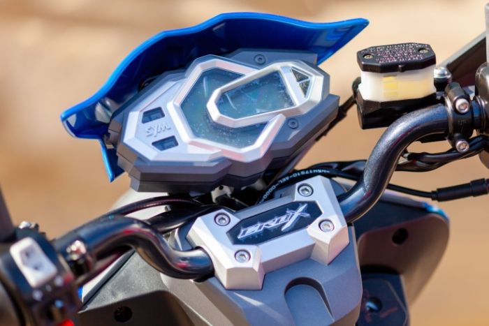 Скутер SYM CROX 125 Красный, арт. AE12W8-RU-R-086/BK-5560S