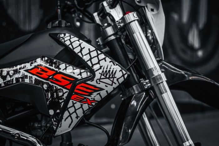 Питбайк BSE EX 125e 14/12 Max13 White Red 1, арт. B0EX12540CRW1