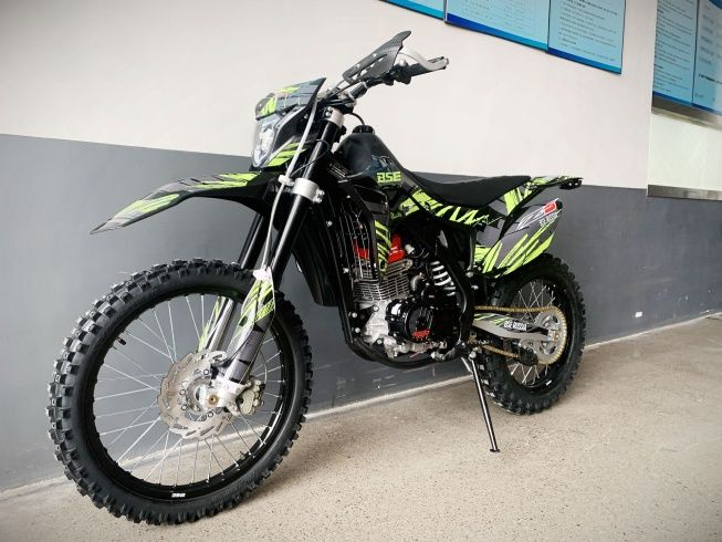 Эндуро / кроссовый мотоцикл BSE Z5 Neon Black (120), арт. B0Z5KE120HYH1