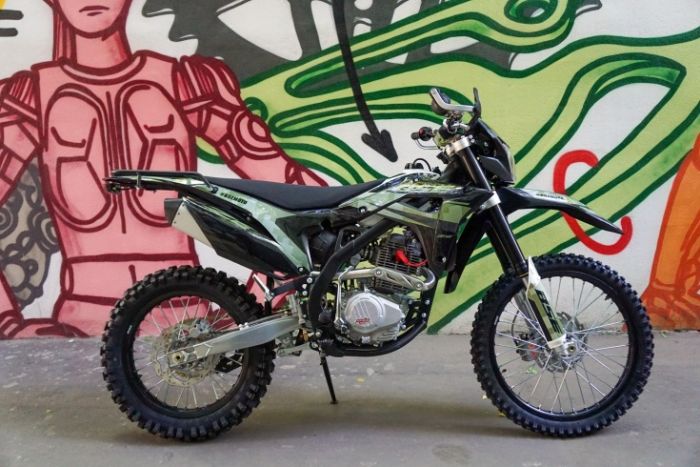 Эндуро / кроссовый мотоцикл BSE Z6 Camo Green (010), арт. B0Z6KB010HHH1
