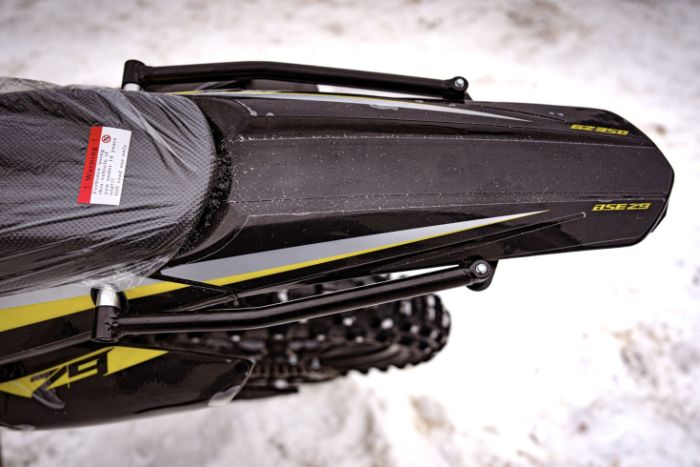 Эндуро / кроссовый мотоцикл BSE Z9 Yellow Metallic T (ZS175FMM-5), арт. B0Z9ND015HBH1