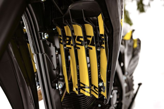 Эндуро / кроссовый мотоцикл BSE Z9 Yellow Metallic T (ZS175FMM-5), арт. B0Z9ND015HBH1