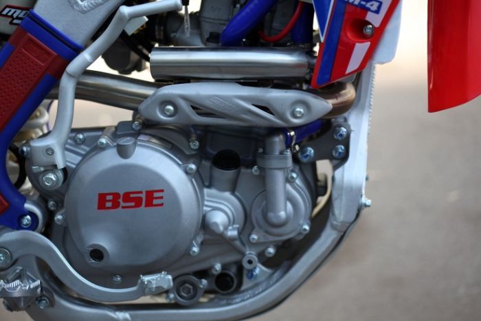 Кроссовый мотоцикл BSE M4-250 21/19 M4, арт. BSE-PHM4