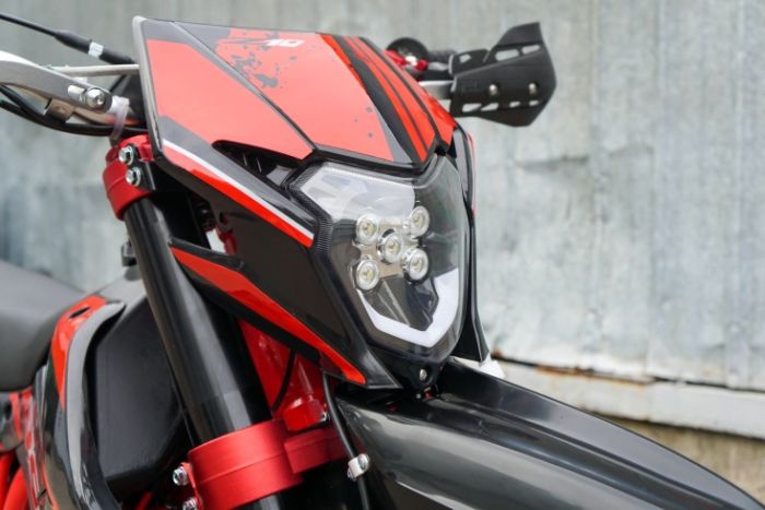 Эндуро / кроссовый мотоцикл BSE Z10 Red Black (ZS172 FMM-7), арт. BZ10KC060HHR3