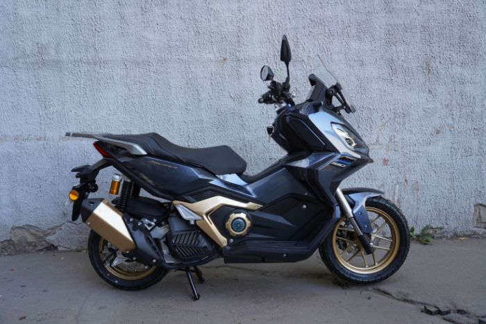 Скутер Motosuper Adviser 180 Matt Grey (матово серый), арт. MADVYC015LMH1