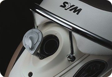 Скутер SYM Mio 50, арт. HU05W-S_R-200C/WH-011S